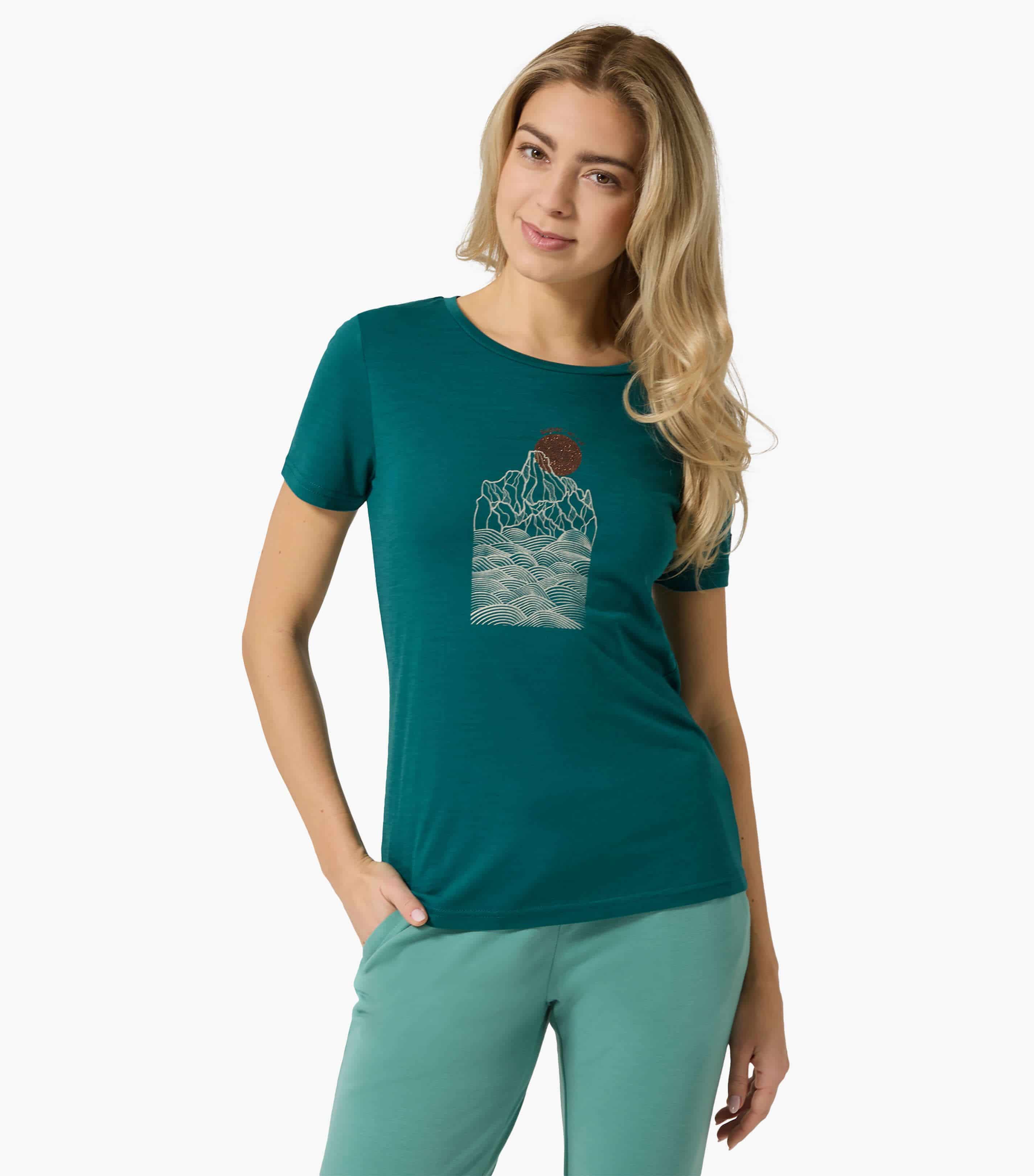 PREIKESTOLEN CLIFFS TEE
