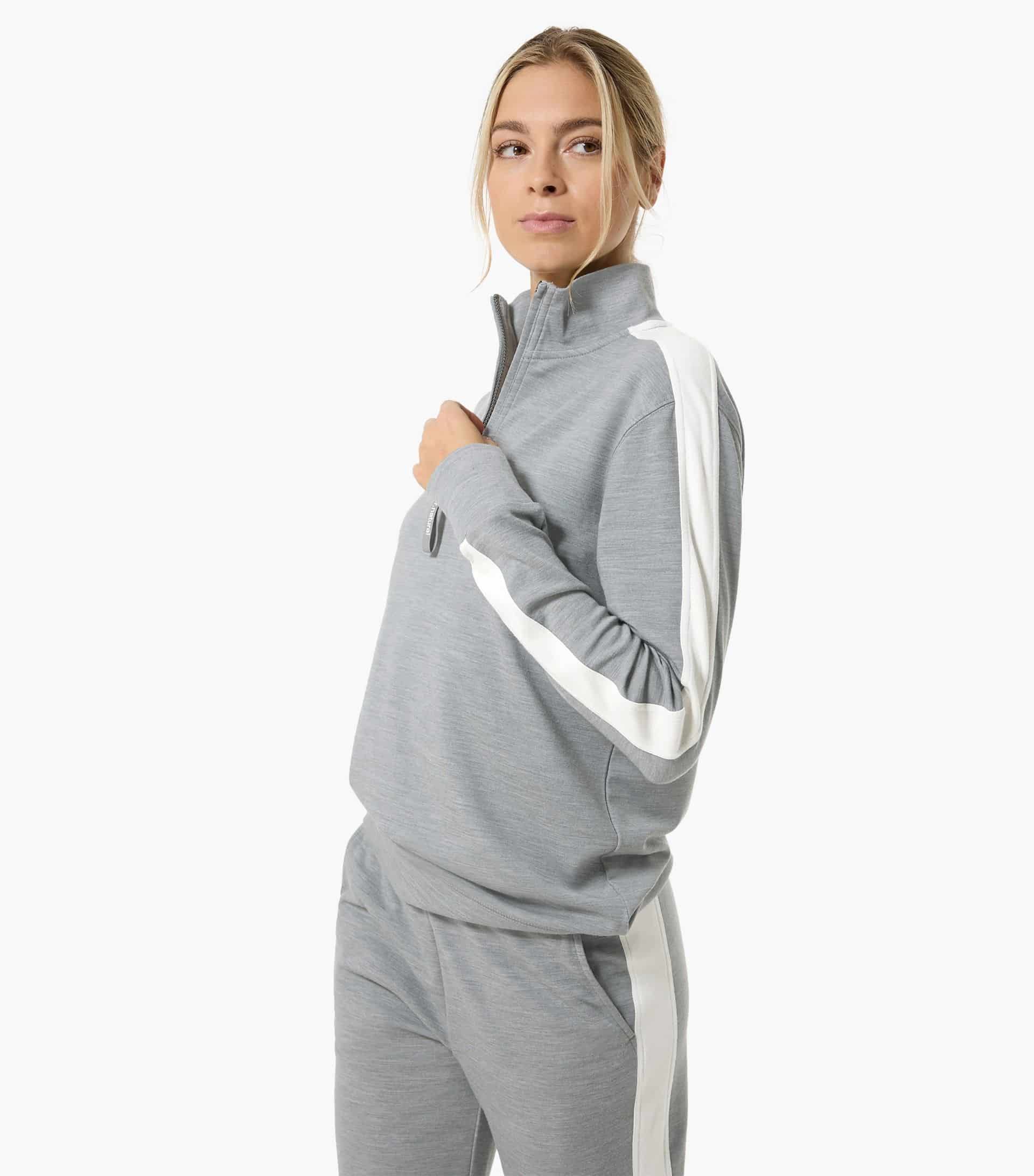 COLORADO ZIP TURTLENECK