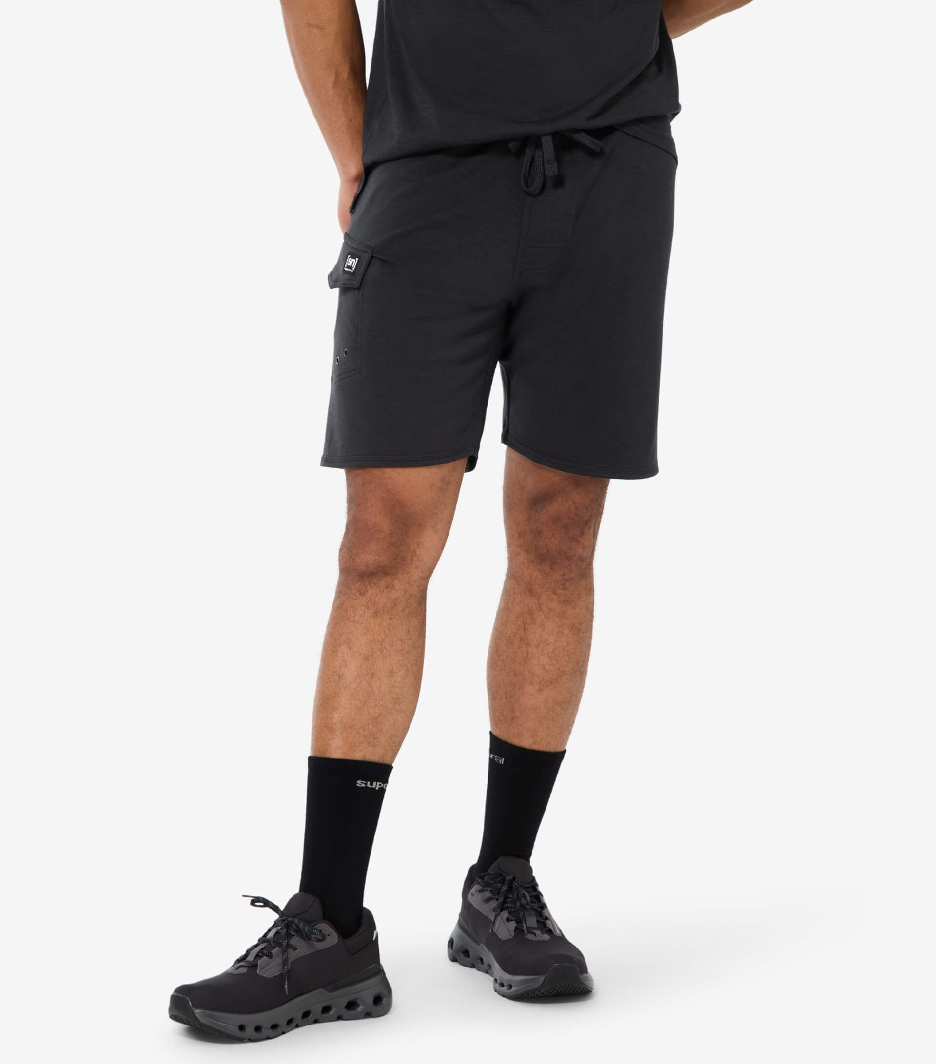 UNIVERSAL SHORTS