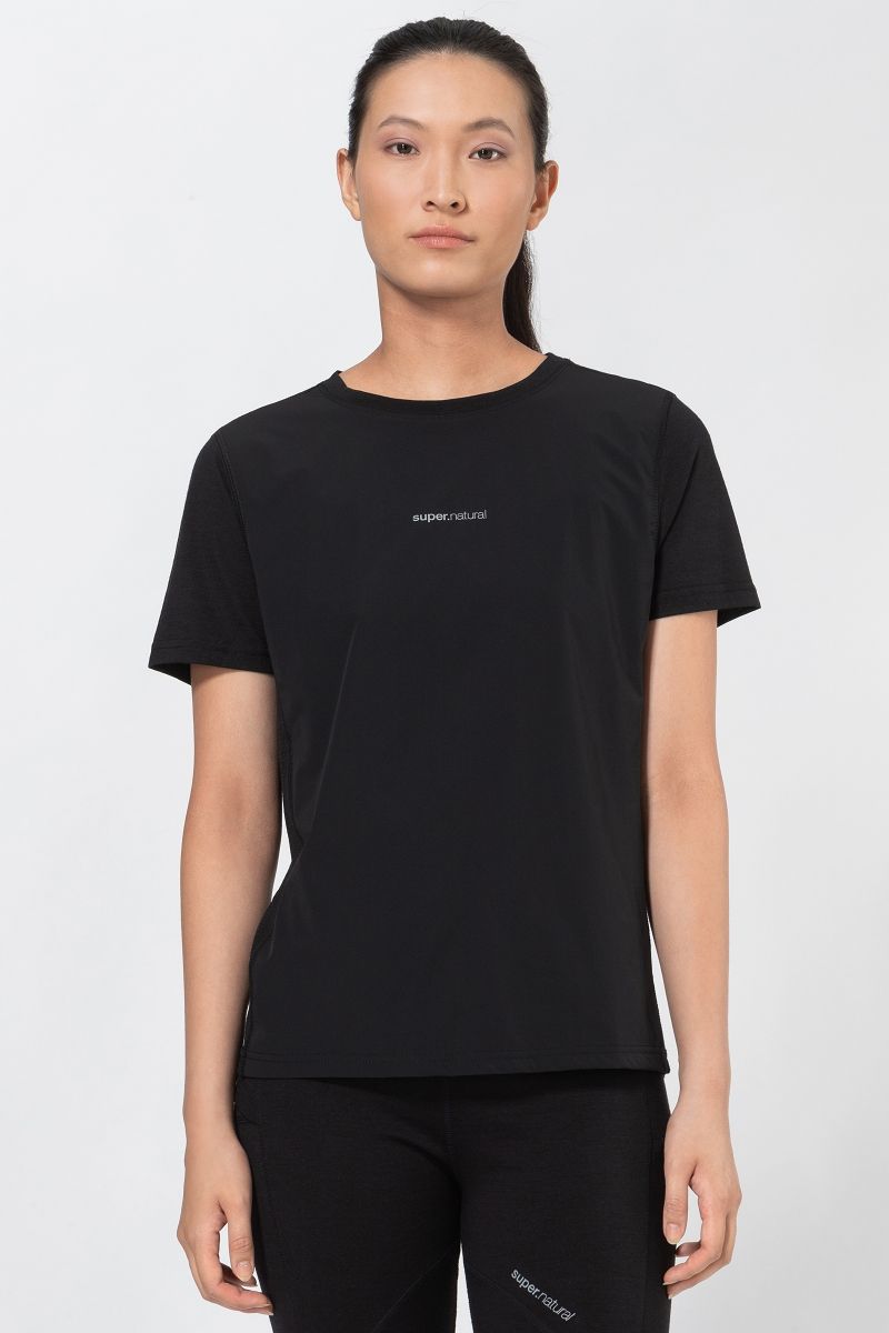 WINDBREAKER TEE