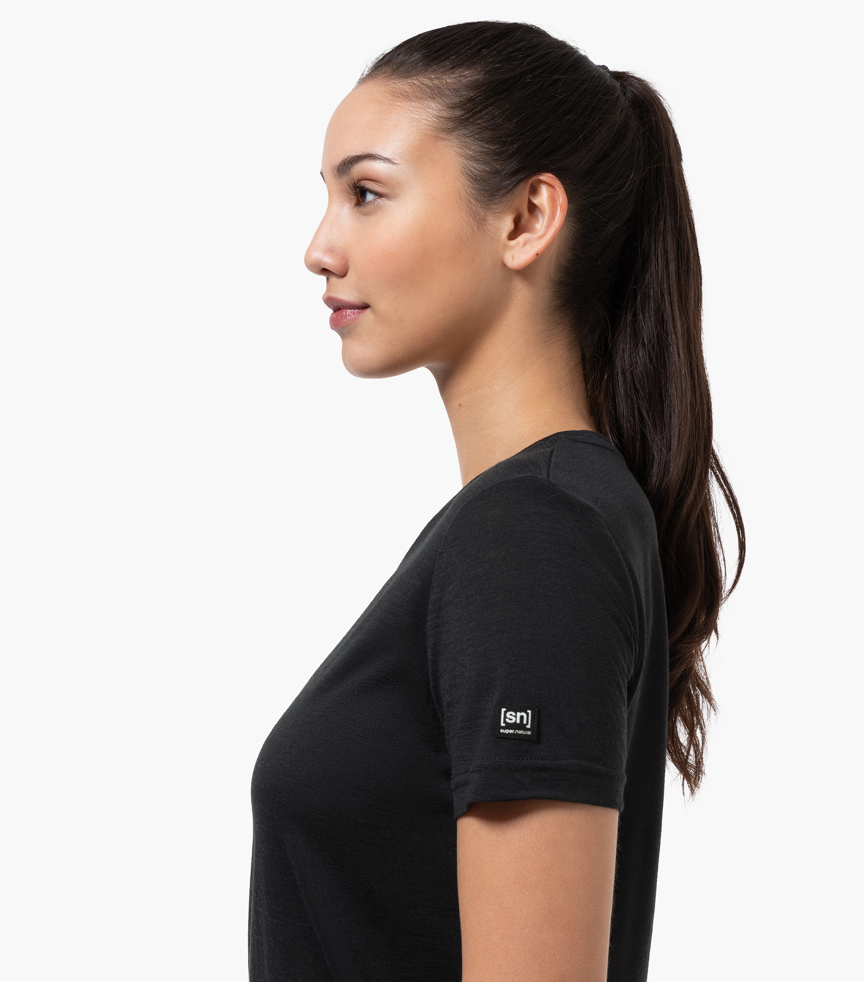 ESSENTIAL TEE